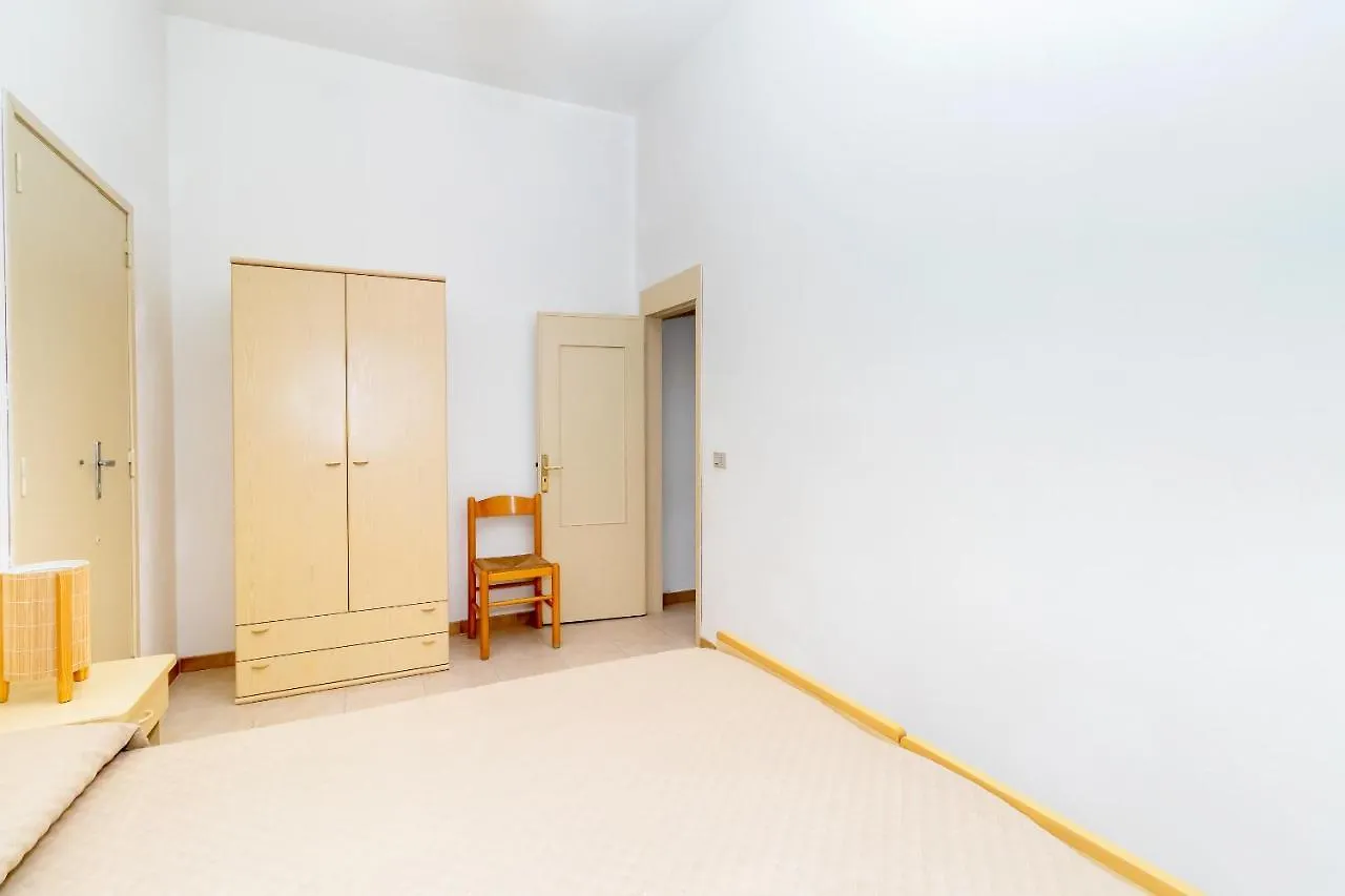 Casa Spiaggia Molo 1 ايزولا روسا 0*,